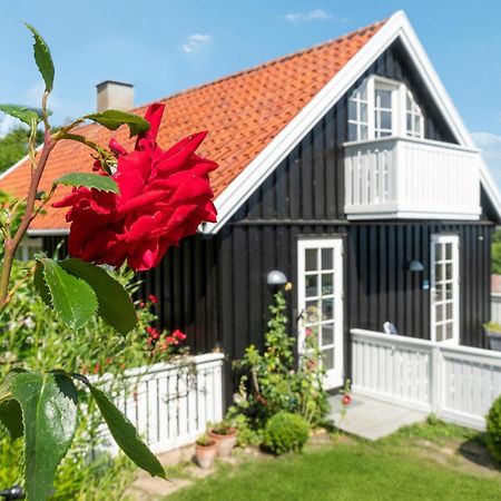 Lovely Home In Svaneke With House Sea View Exterior foto