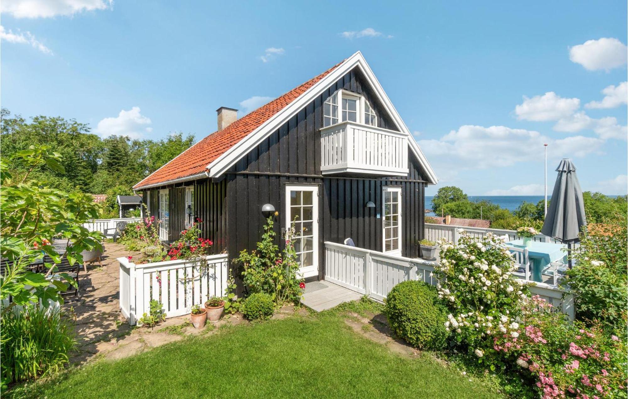Lovely Home In Svaneke With House Sea View Exterior foto